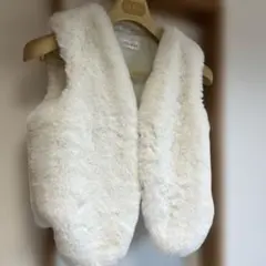 ホワイトファーベスト ノースリーブ