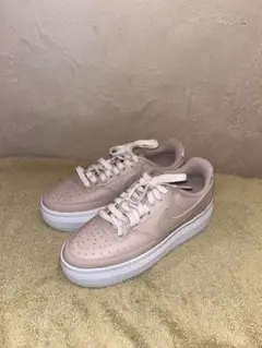 み*ん様 NIKE DM0113-600 ピンク スニーカー 23.5cm US