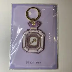 【新品未使用品】girirose キラキラ刺繍チャーム　非売品