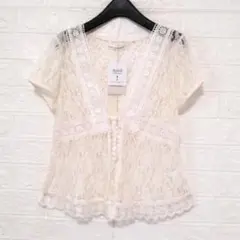 新品　miel crishunant カギ編み総レースカーディガンのサムネイル
