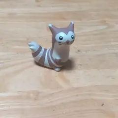 ポケモン　オオタチ　フィギュア