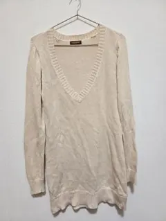 AFRICA TARO ベージュ Vネック 長袖ニット