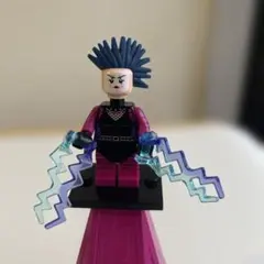 【クリーニング済】LEGOバットマンザムービーミニフィグ♦︎モヒカン女の子ミーム