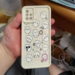 「本日限定価格」ちいかわ Android用　Galaxyシリーズ スマホケースのサムネイル