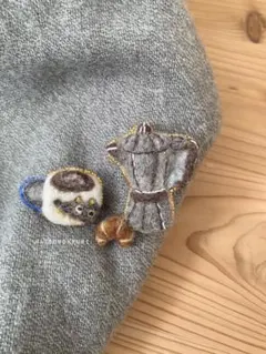 羊毛フェルト コーヒー＆マキネッタ ブローチ ハンドメイド