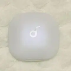 美品 Anker Liberty4Pro パールホワイト 充電ケース ⑴ - メルカリ