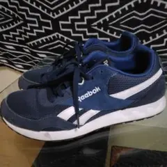 Reebok ASTRORIDE スニーカー ネイビー