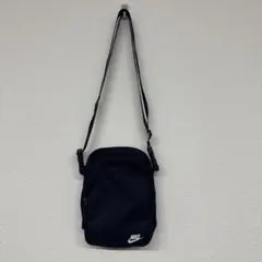 NIKE ヘリテージ ボディバッグ
