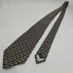 【新品】Rino Viviani シルク100% ネクタイ イタリア生地 総柄