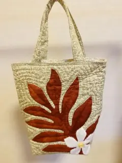 ハワイアンキルトバッグ　ハンドメイド　トートバッグ