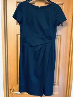 【未着用・良品】半袖ワンピース　ネイビー