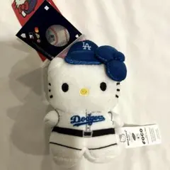 ハローキテイ　ドジャース　ぬいぐるみ ロサンゼルス観光ブログ : ドジャース X ハローキティのコラボ
