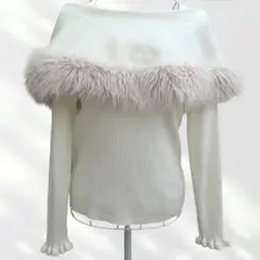 tocco closet ファー付ケープライク袖口フリルリブニットプルオーバーM
