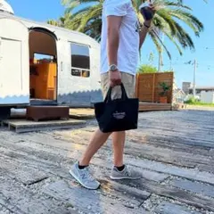 Item thumbnail for item 3a34d696-2ed2-42a8-92d1-10f791feb91a