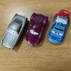 カーズ2のキャラ　3個セット