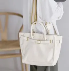 値下げ！YOUNG & OLSEN×Framework 別注ベルト付きバッグのサムネイル