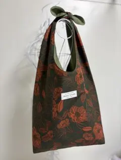 ハンドメイド029 トートバッグ　北欧風　ボタニカルフラワー　北欧風　和モダン