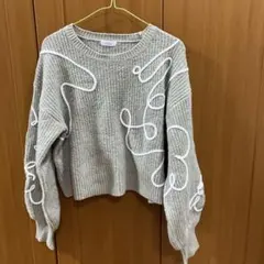 ローリーズファーム　ニット エンブロイダリーニップルオーバーL S グリーン