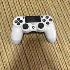 SONY DUALSHOCK 4 ワイヤレスコントローラー ホワイト本体のみ
