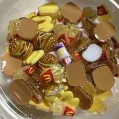 『増量中』ネイルパーツ