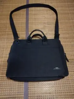 廃盤 ショルダーバッグ ビジネス 黒 青