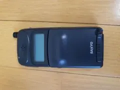 SANYO PT01 折りたたみ式携帯電話 黒のサムネイル