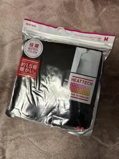 ユニクロ　極暖　ヒートテック　エクストラウォーム　タートルネックT レディースM