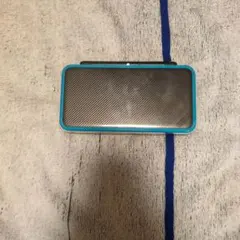 New 2DS LL ブラック/ブルー(ケース、タッチペン付き)