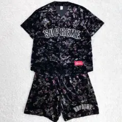 2025年最新】supremeベロアセットアップの人気アイテム - メルカリ