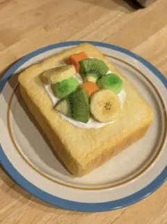 生クリームフルーツトースト　手作りスクイーズ
