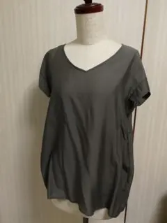 カットソー トップス