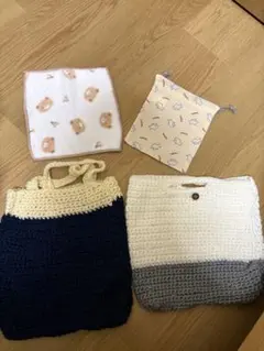 ハンドメイド　トートバッグ 白青 　ボタン付きバック白グレー