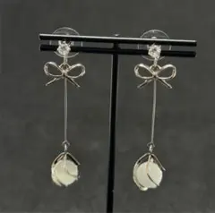 P-005 ♡ シルバー ロング リボン 蝶々 結び ピアス ♡