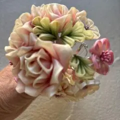 和風花モチーフブローチ