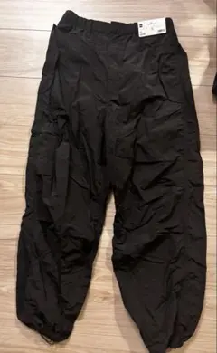 新品　未使用　GU ブラック ワークパンツ S カーゴパンツ　タグ付き
