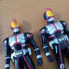 サウンド戦士■仮面ライダーファイズ　555 フィギュア 2体セット ユタカ