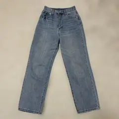 Item thumbnail for item bd72a9b7-281c-4be2-bbb2-03c058728e65