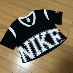 美品 NIKE ナイキ Tシャツ レディース 半袖 ショート丈 M 黒 デカロゴ