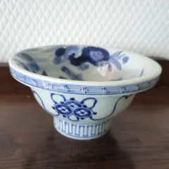 盃洗■染付松紋 唐草 酒器 杯洗 伊万里 明治期 古美術 時代物 骨董品■ 楽天市場】花蝶文様 盃洗 0089江戸時代 伊万里 色絵 金彩 手描き酒器