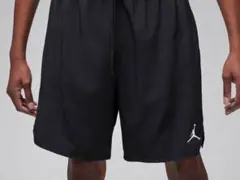 Nike ジャンプマンロゴ 黒ショートパンツ　Sサイズのサムネイル