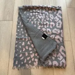 グレー ストール