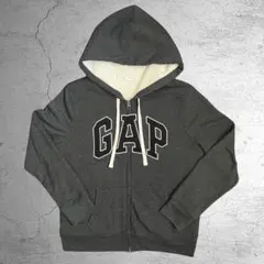 ジップフーディー