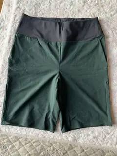 【D A N S K I N】ダークグリーン ショートパンツ