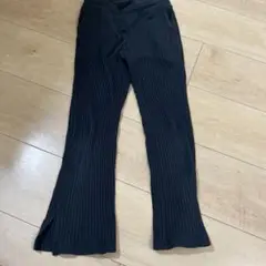 ユニクロ　リブパンツ スリット入り　130