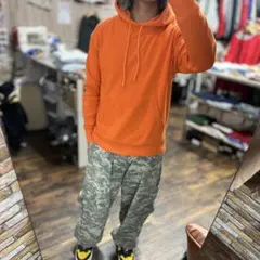 ANTIQULOTHES M 古着 オレンジ フード付きパーカー