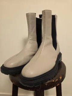 Item thumbnail for item d5ae9ad7-8947-4c06-87c9-f0589f2872b0