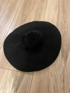 Bebe 黒 ベレー帽 52cm