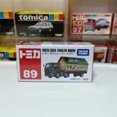 ⭐廃盤トミカ 89 いすゞ ギガ トレーラーハウス⭐のサムネイル