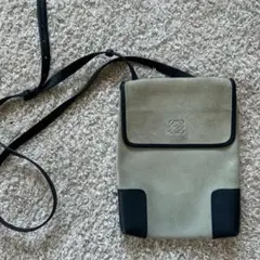 レア♡ LOEWE ロエベ スエードレザー ショルダーバッグのサムネイル