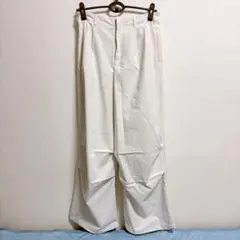 ホワイト ワイドパンツ ジッパー付き